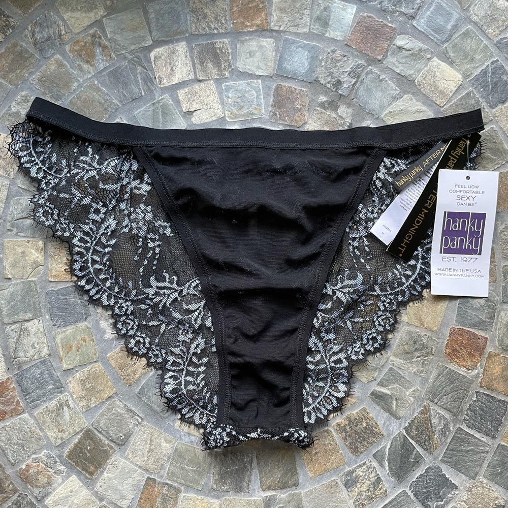 Hanky panky lace sheer panty - Picture 2 of 11